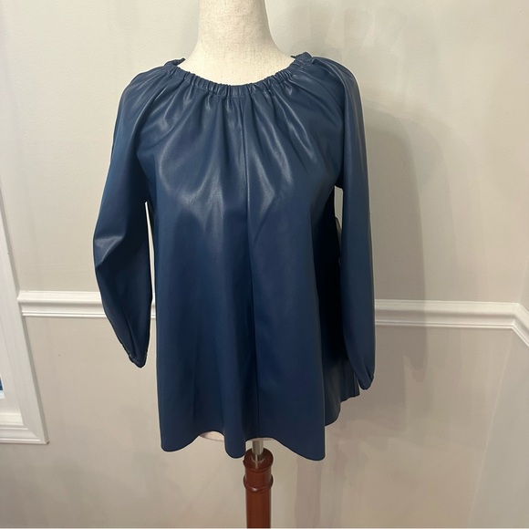 NWT $148 Dolcecabo navy leather blouse- Size XS - Picture 1 of 6